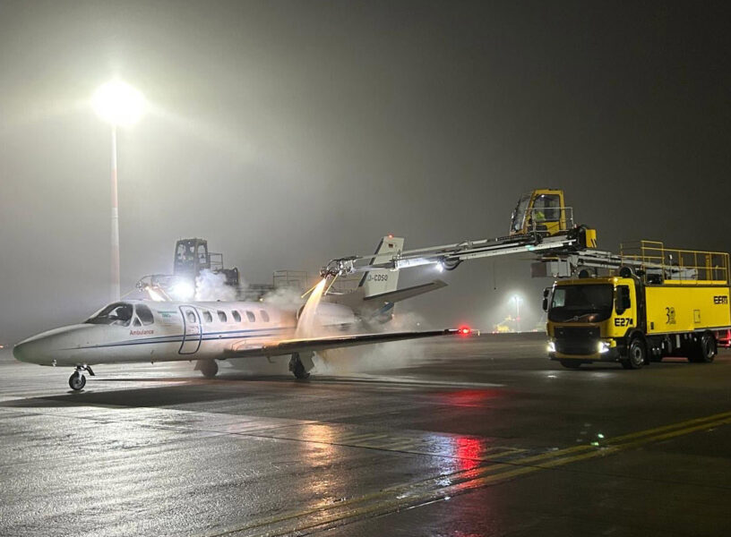 Enteisen Frank. Flughafen Enteisen Frank. Flughafen